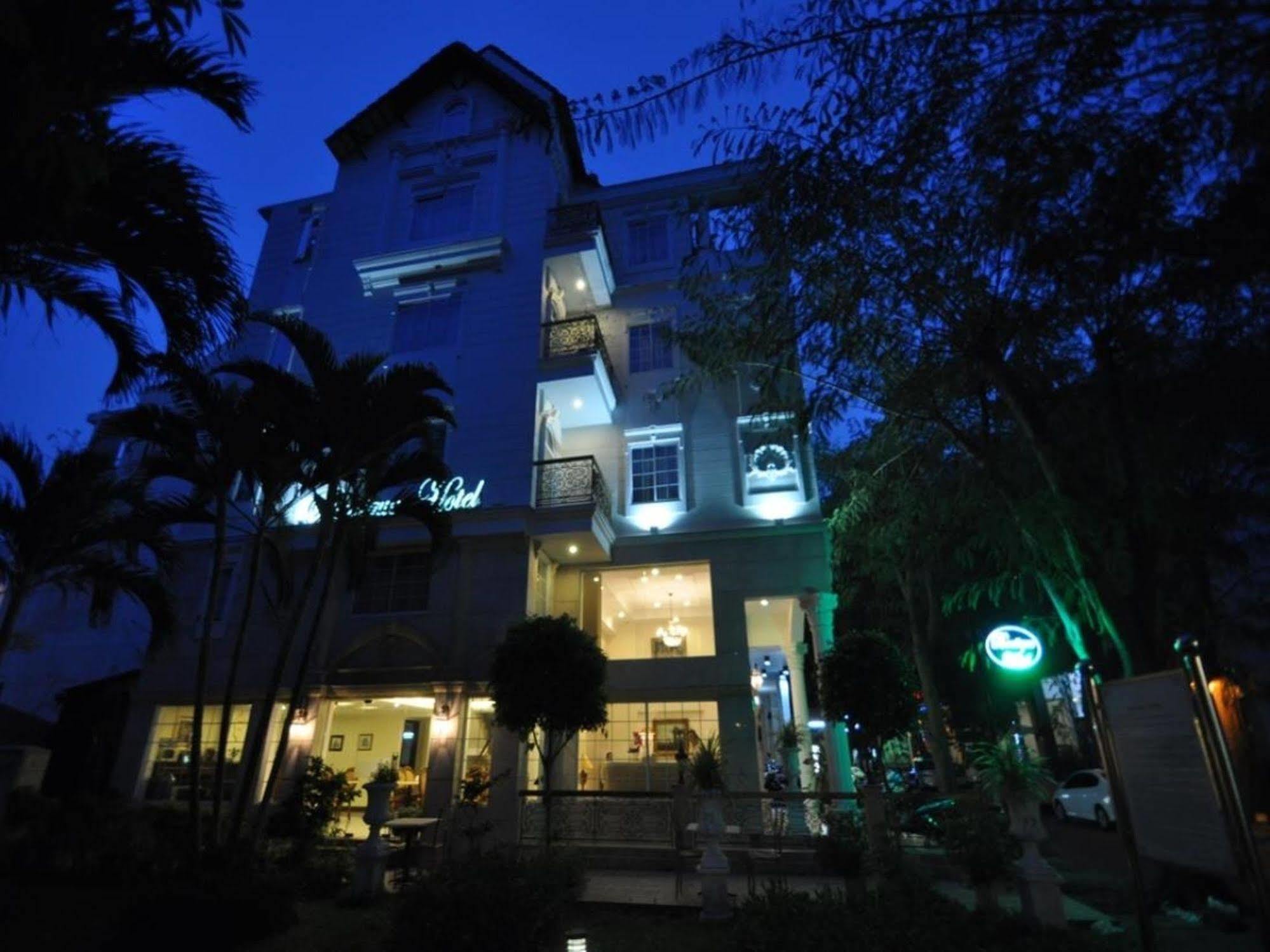 Boutique Garden Hotel Thành Pho Ho Chí Minh Esterno foto